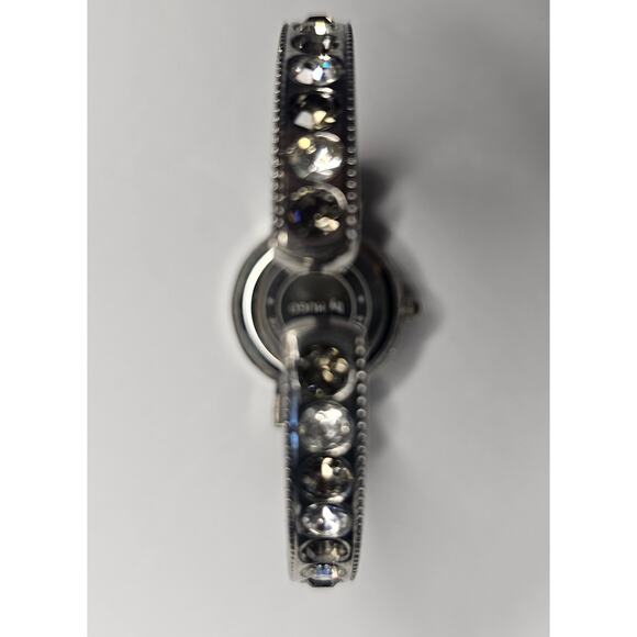 Vintage by HUGO Women's Crystal Silver Cuff Analog WristWATCH DIY Craft Project - Picture 5 of 7